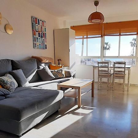 Fantastico Apartamento En La Carihuela Daire Torremolinos Dış mekan fotoğraf