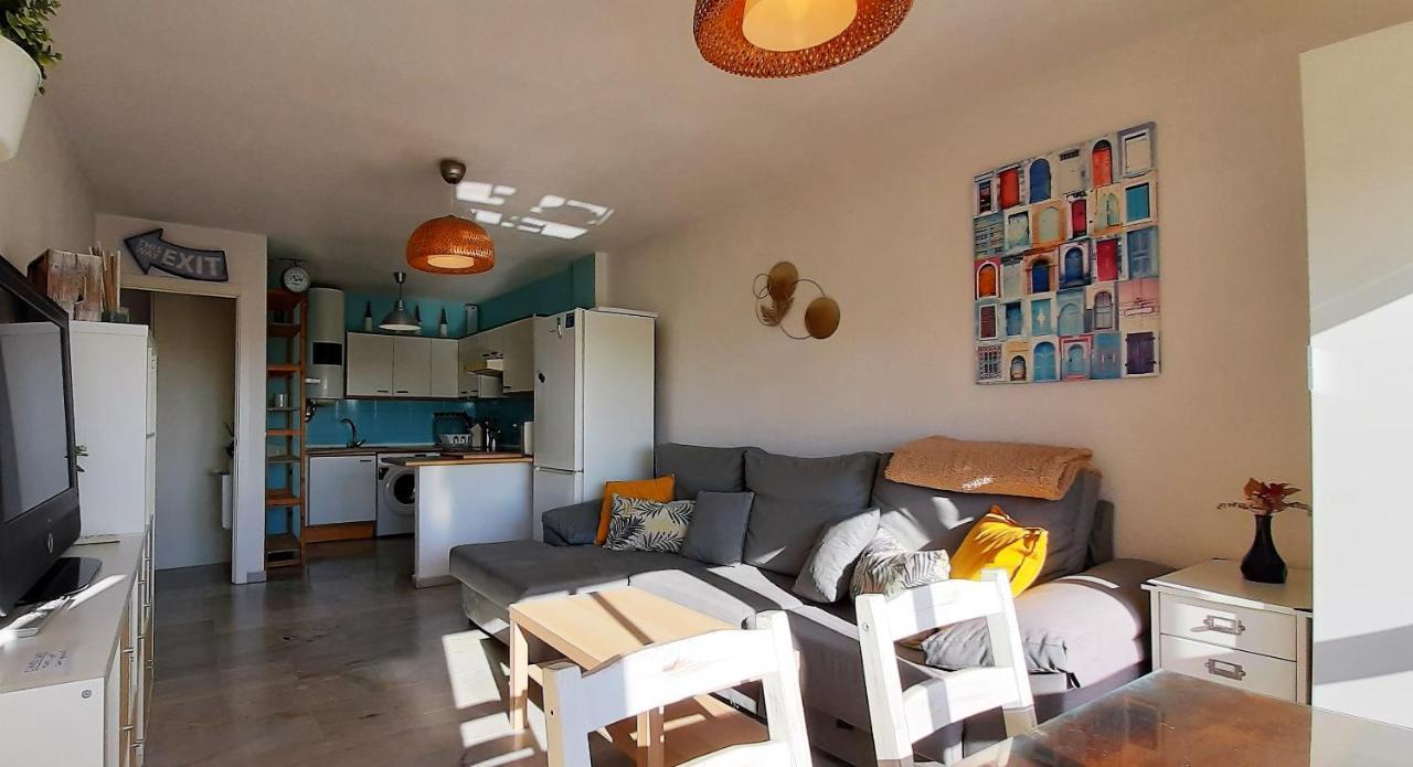 Fantastico Apartamento En La Carihuela Daire Torremolinos Dış mekan fotoğraf
