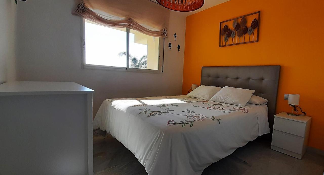Fantastico Apartamento En La Carihuela Daire Torremolinos Dış mekan fotoğraf