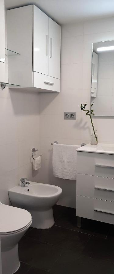 Fantastico Apartamento En La Carihuela Daire Torremolinos Dış mekan fotoğraf