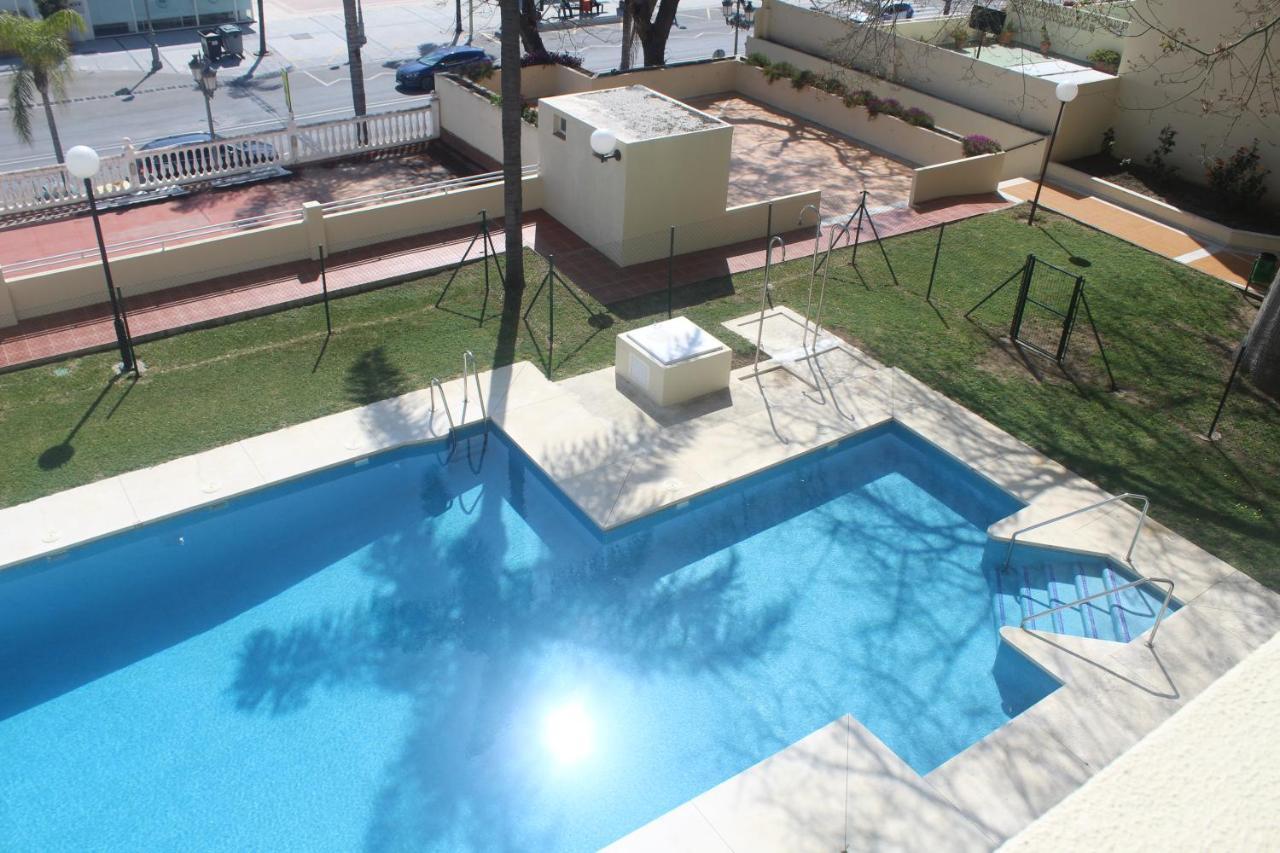 Fantastico Apartamento En La Carihuela Daire Torremolinos Dış mekan fotoğraf